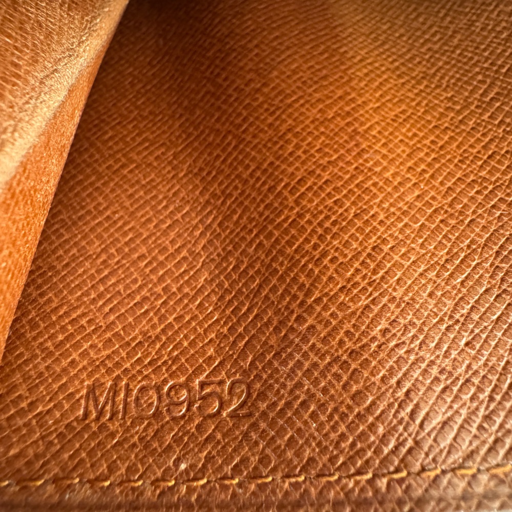 Louis Vuitton Porte Monnaie Monogram Long Wallet - Picture 8 of 8